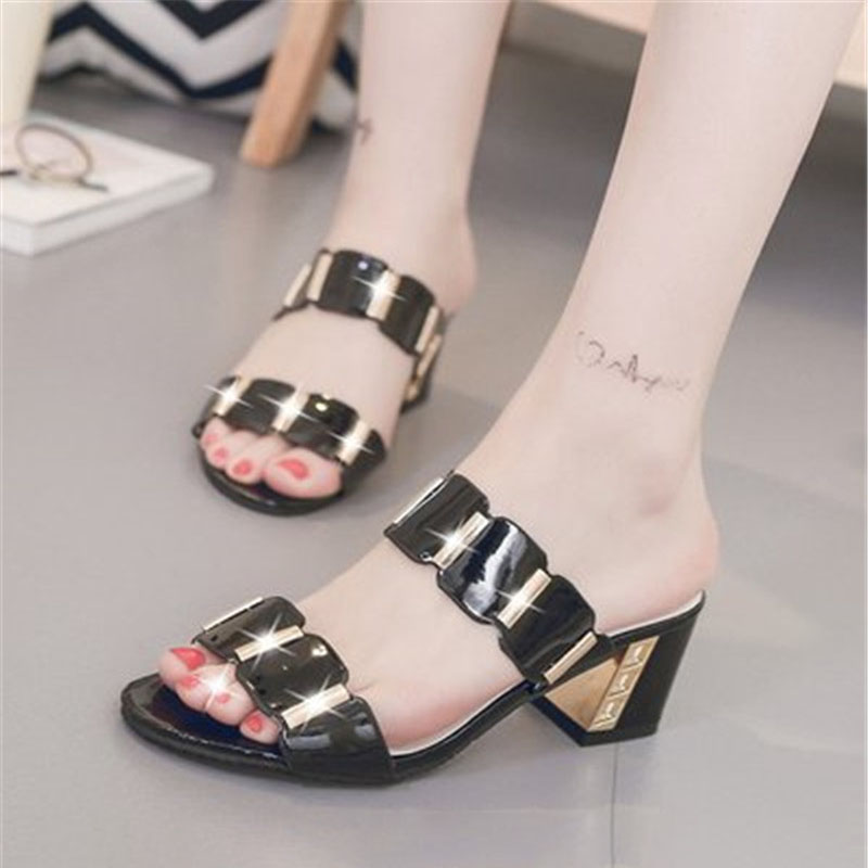 New ladies fashion casual Rhinestone slippers women's shoes  ladies  sport shoe