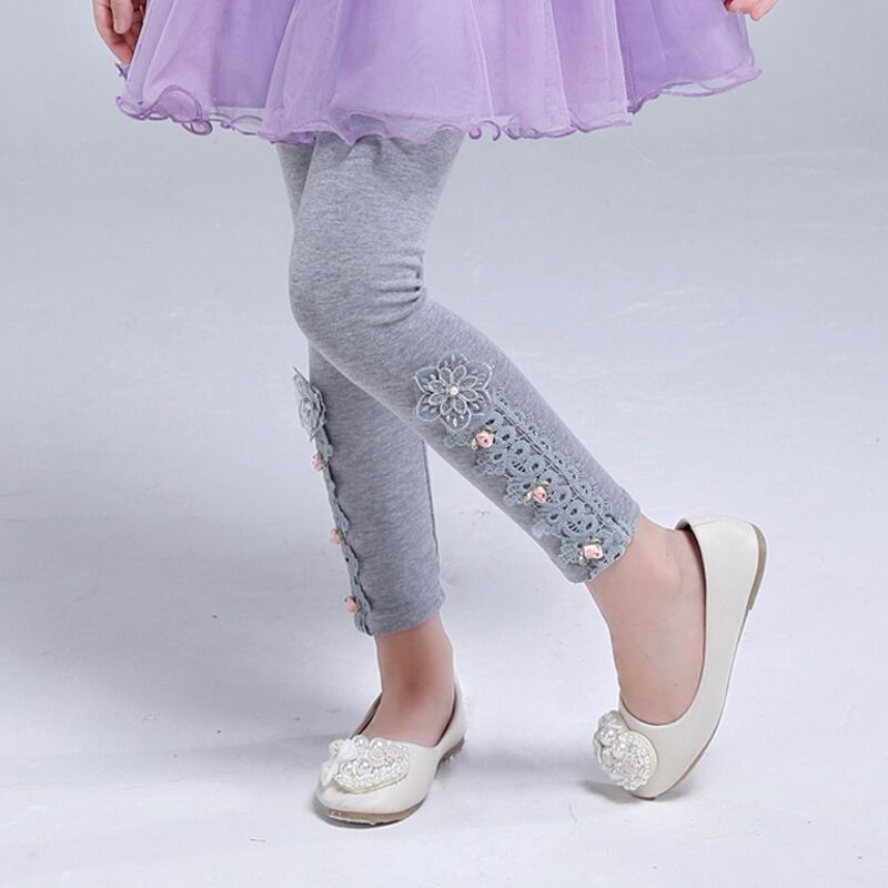 New children's spring and autumn leggings lace nine pants in the big children and girls cartoon