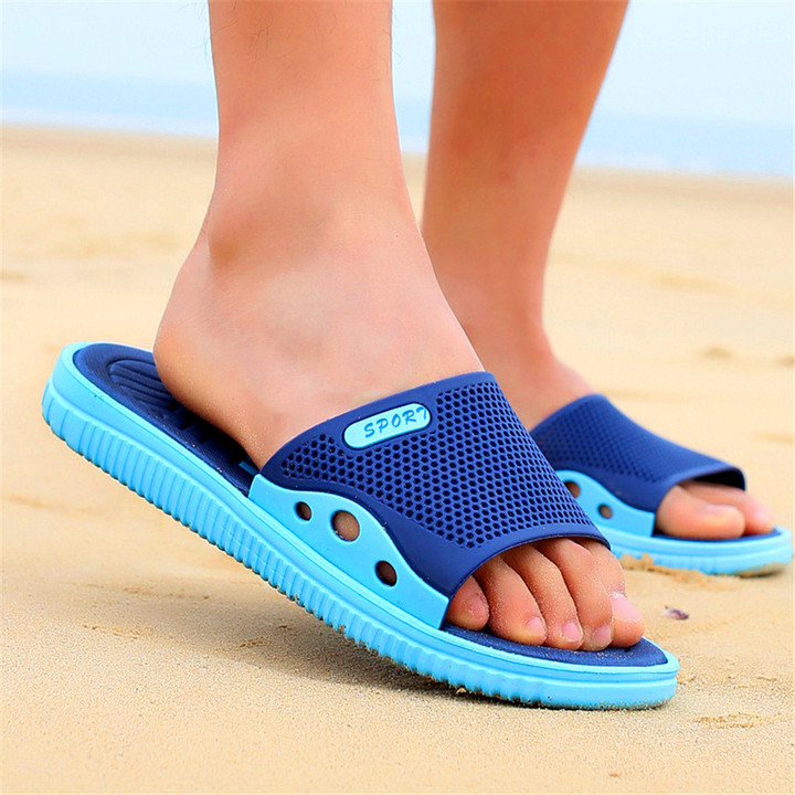 Summer Slippers, Indoor and Outdoor Bathroom Slippers, Men's Sandals