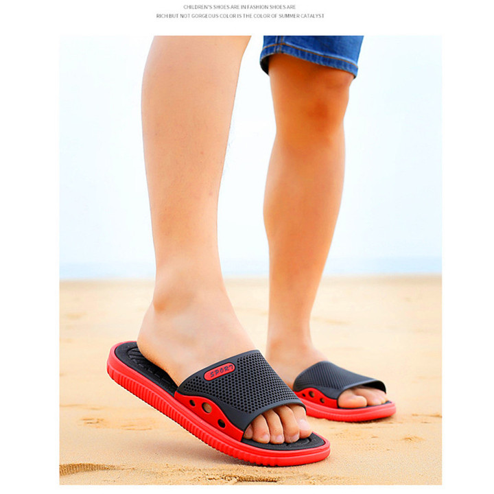 Summer Slippers, Indoor and Outdoor Bathroom Slippers, Men's Sandals