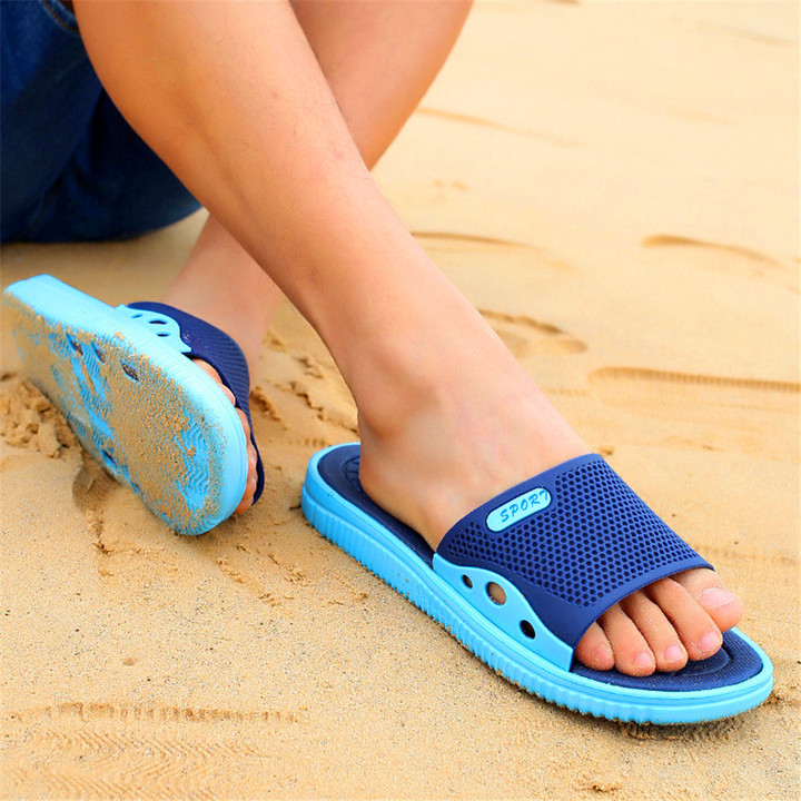 Summer Slippers, Indoor and Outdoor Bathroom Slippers, Men's Sandals