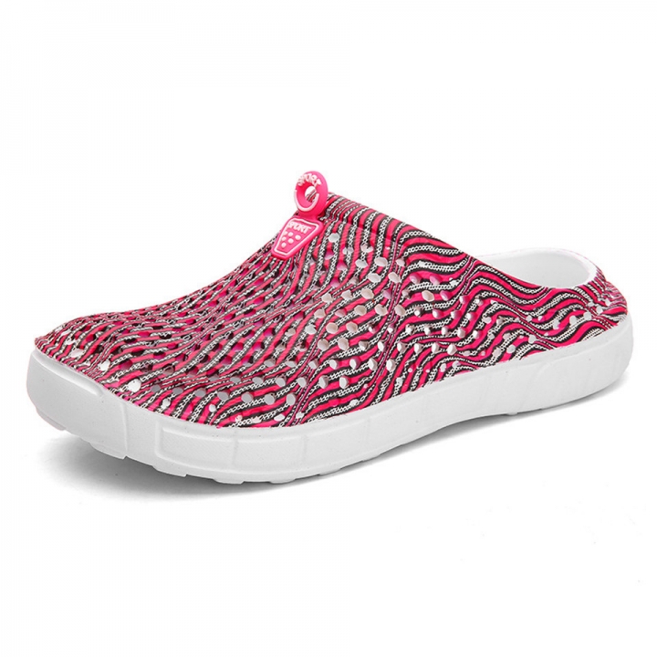 New Women's Hole Shoes, Skid-proof and Air-permeable Beach Shoes, Air-permeable Light Slippers
