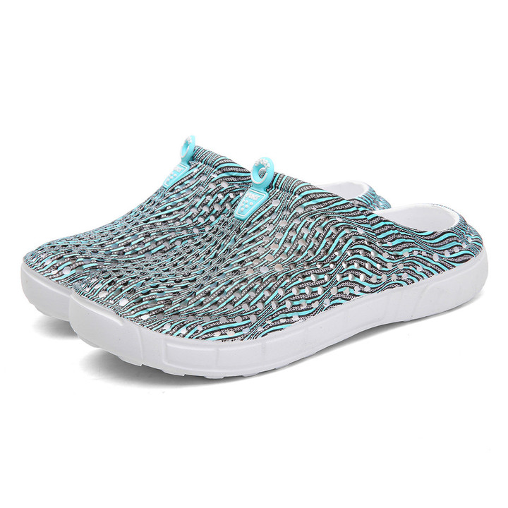 New Women's Hole Shoes, Skid-proof and Air-permeable Beach Shoes, Air-permeable Light Slippers