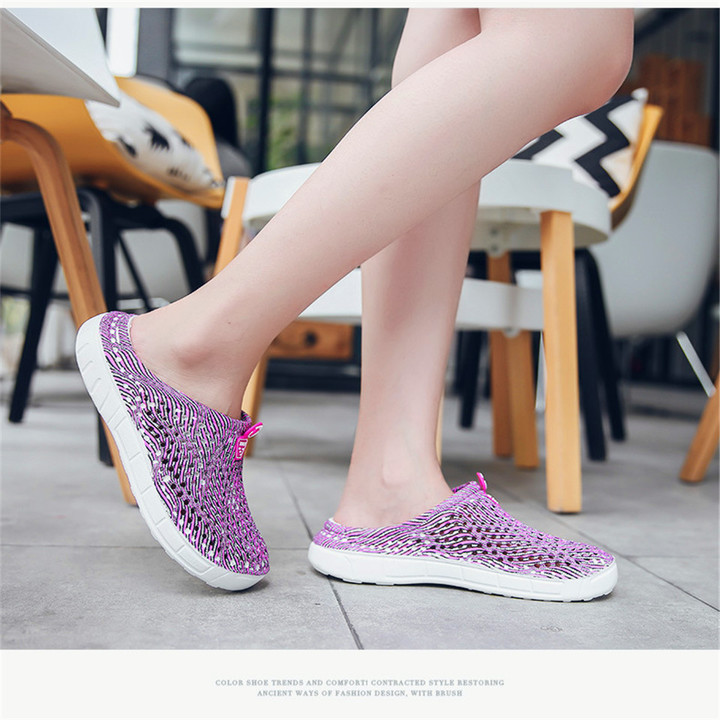 New Women's Hole Shoes, Skid-proof and Air-permeable Beach Shoes, Air-permeable Light Slippers