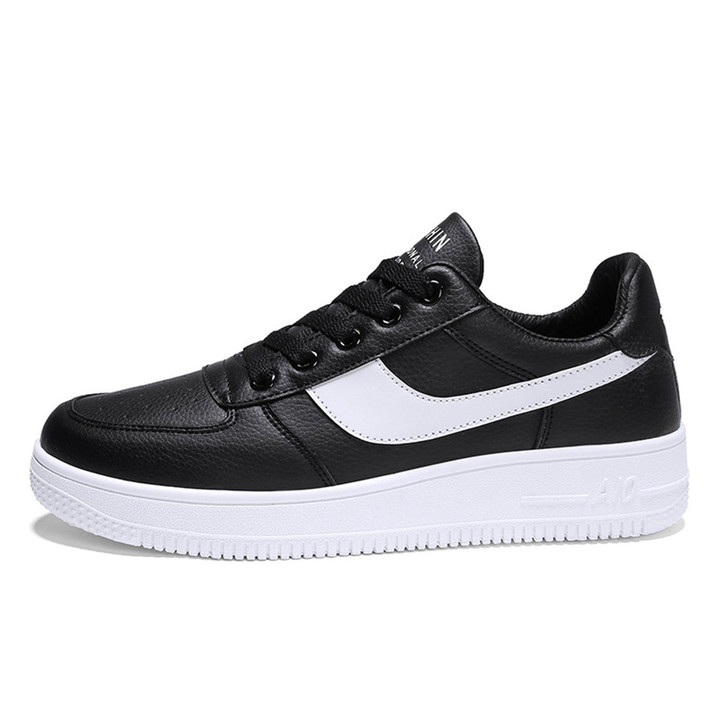 2019 spring men's skateboard shoes student casual shoes and sneakers