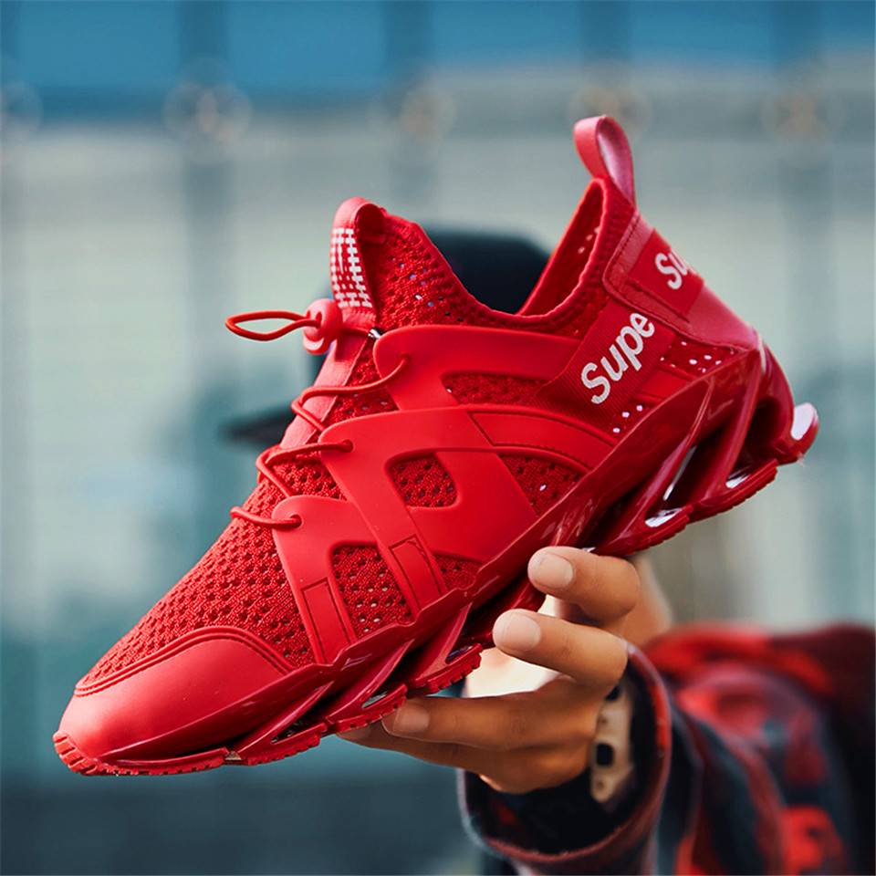 New Style Small White Shoes Breathable Large Size Men's Knife-edge Sports Leisure Shoes Have a gift