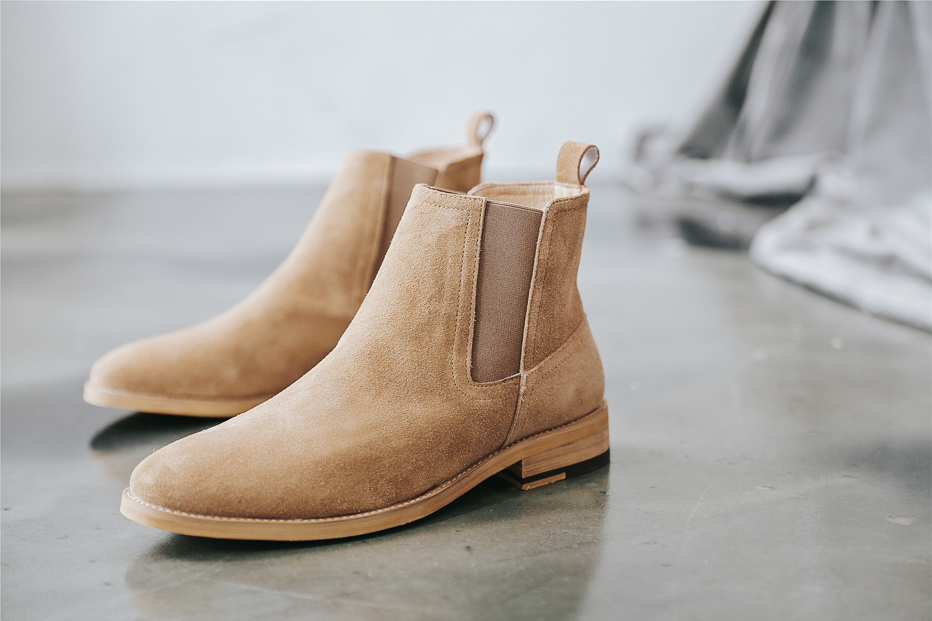 Martin boots men's leather boots high top leather shoes British short boots frosted men's Boots