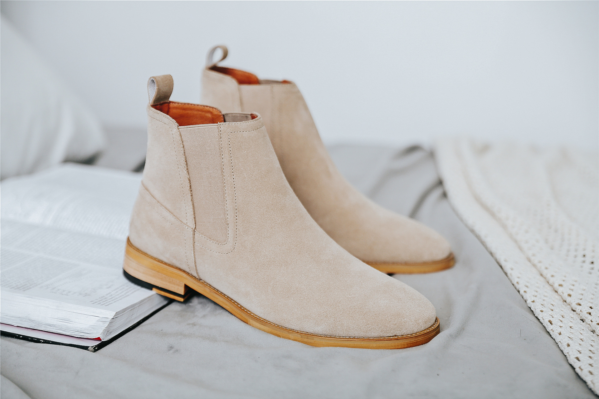 Martin boots men's leather boots high top leather shoes British short boots frosted men's Boots