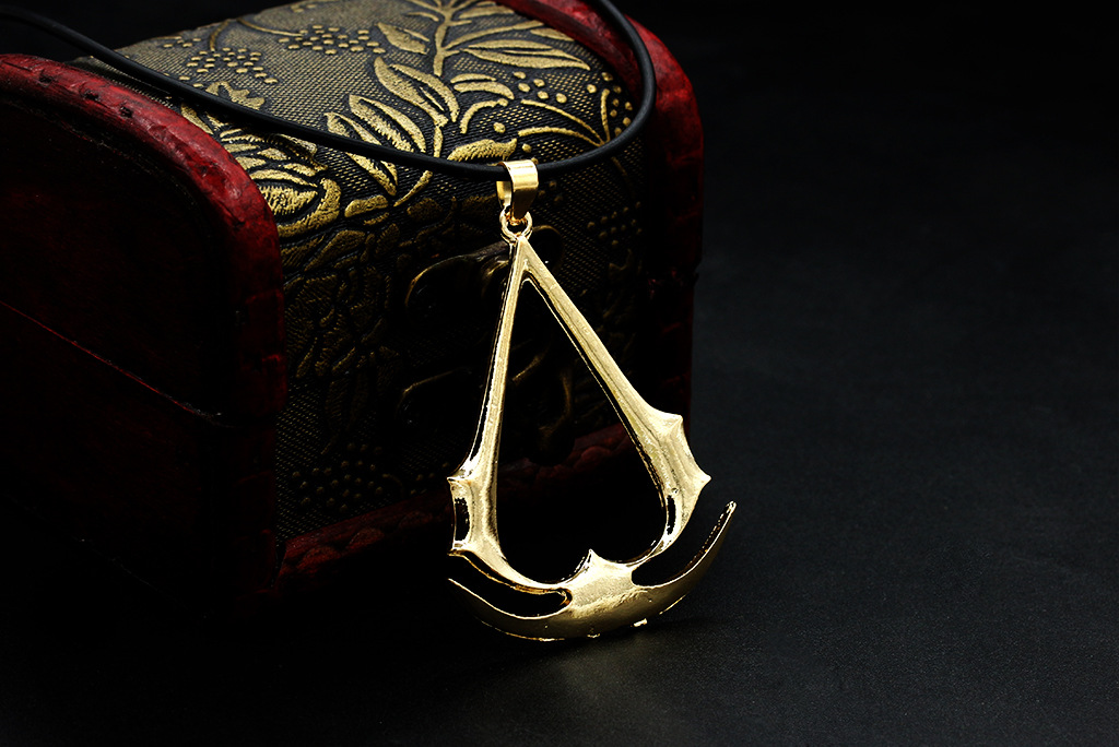 New hot European and American hot film Assassin's Creed male necklace Female gift