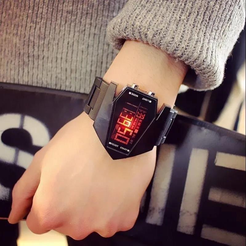 LED Watch Fashion Trend Student Luxury Clocks Men Women Couple Multi-Function Sports Electronic Alarm Digital Watches Parejas