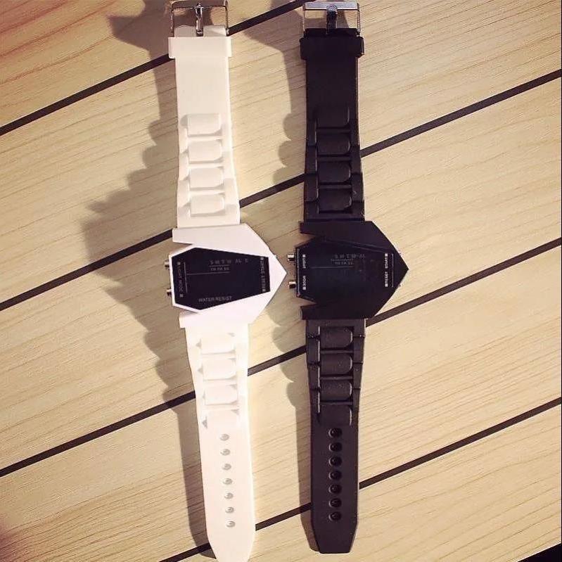 LED Watch Fashion Trend Student Luxury Clocks Men Women Couple Multi-Function Sports Electronic Alarm Digital Watches Parejas