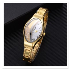 Women's Fashion Luxury Watch Women's Bracelet Clock Oval Water Diamond Sports Quartz Watch Watch Daily Leisure Simple Water Diamond Watch Women's Watch