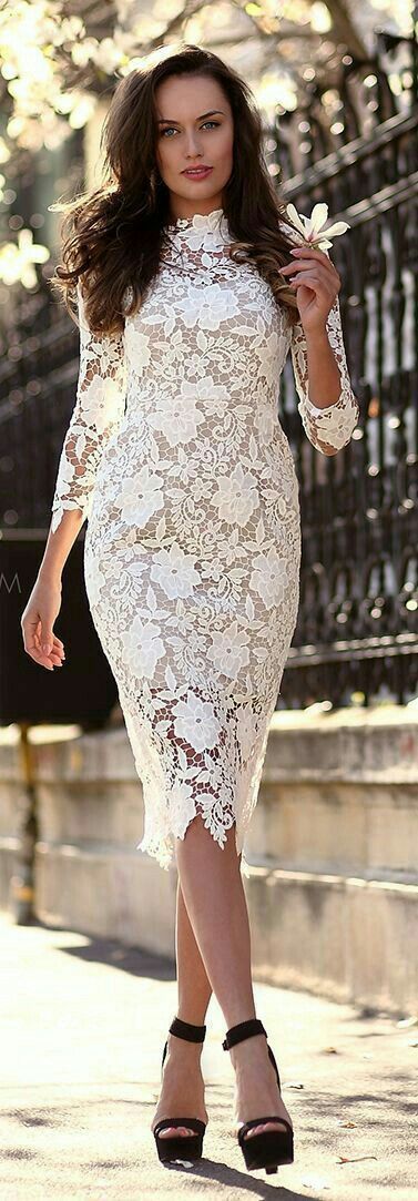 Sexy Personalized Hollowing out Round collar Dress Lace Skirt Ma'am Concert Dress Party Dress