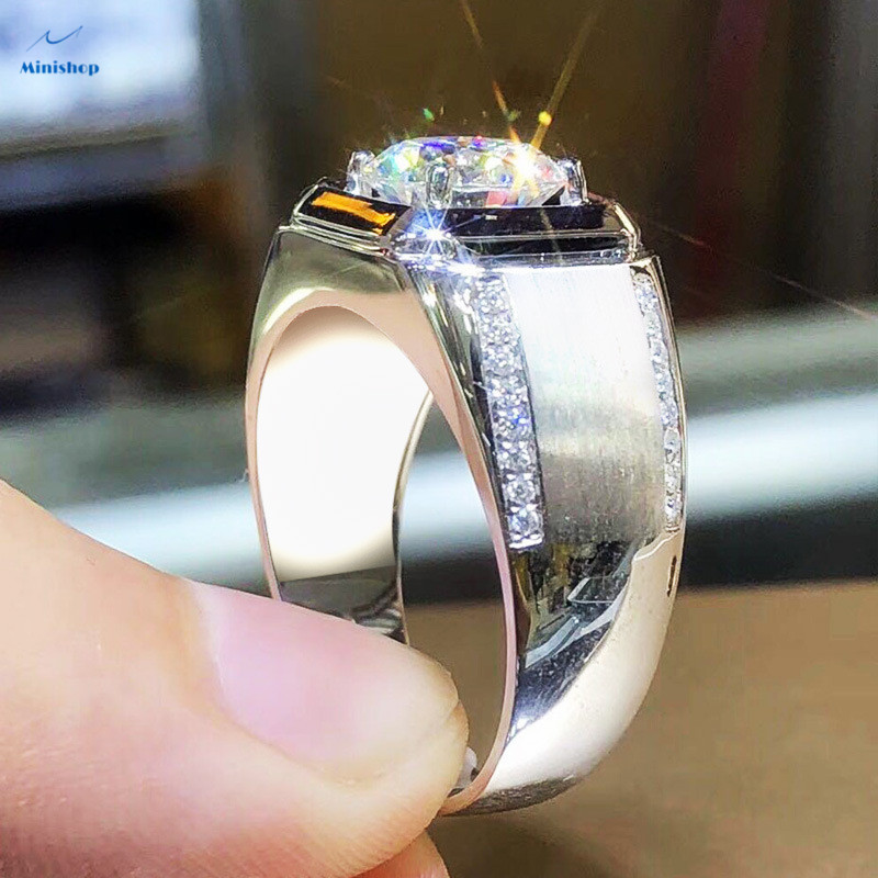 Men's Ring New Fashion Luxury Zircon Diamond Ring men's Engagement Ring Accessories