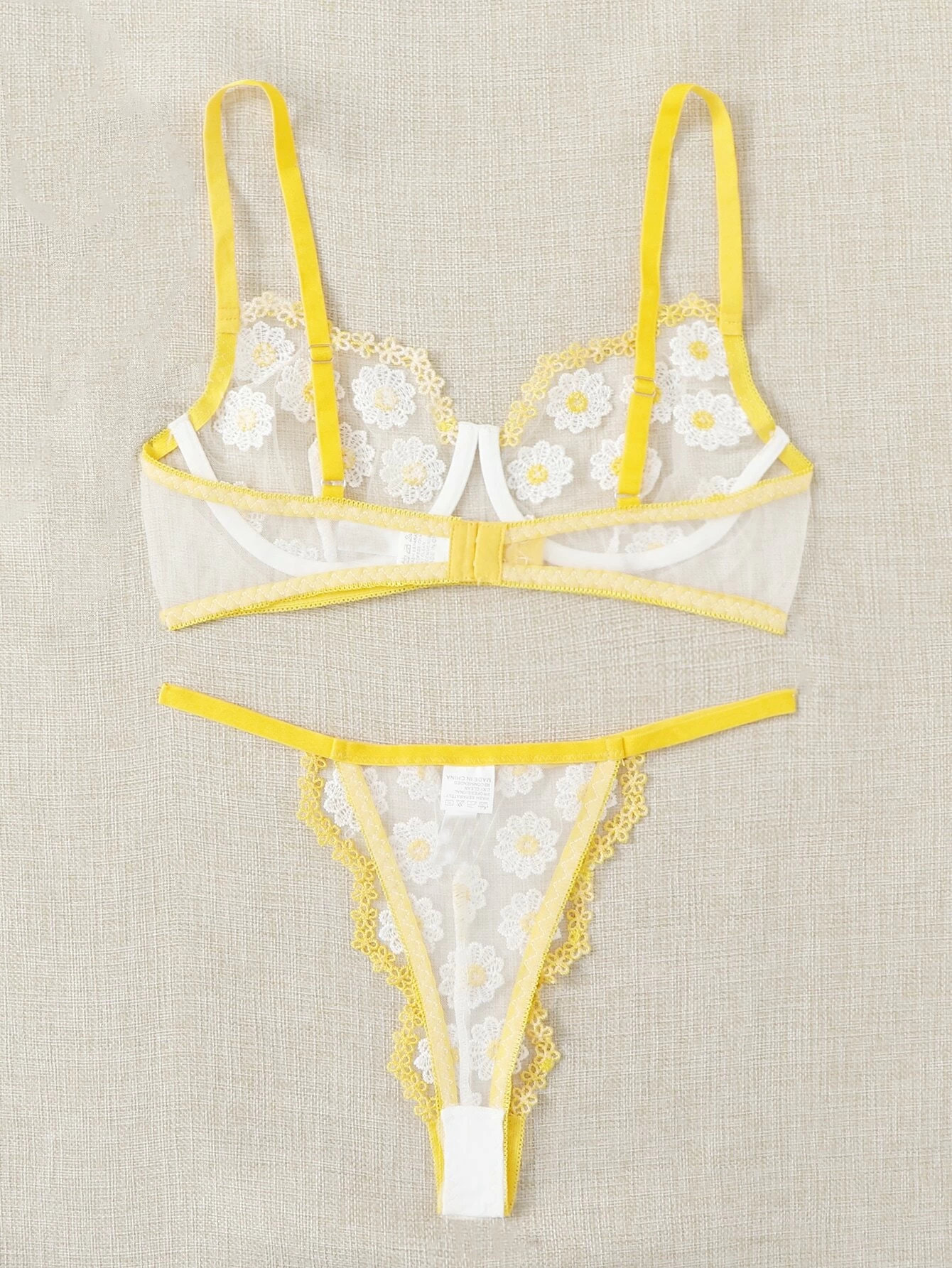 The latest fashion Daisy embroidery women's sexy mesh Underwear Lingerie Set