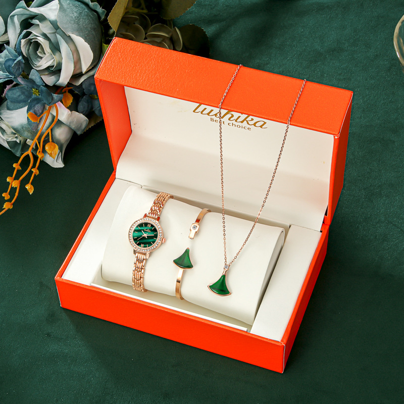 Women Watches Sets Gifts for Women Mom Wife Quartz Wrist Watch Necklace Bracelet Earring Ring Set Collection 5 in 1 Box Gift Package for Anniversary