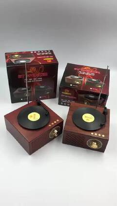 Retro Wooden Vinyl Look BT Speaker Vintage Radio Bluetooth Speaker Portable Mini Bluetooth Speaker With FM Radio