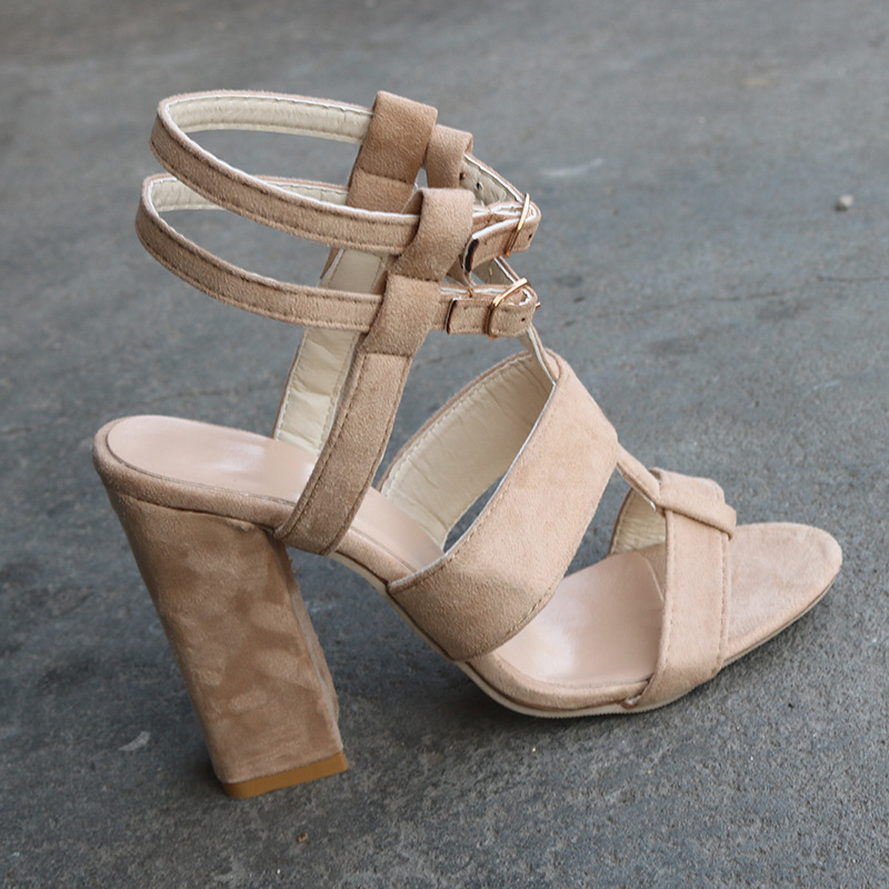 European and American hollow round head thick heel sandals buckle belt women's shoes