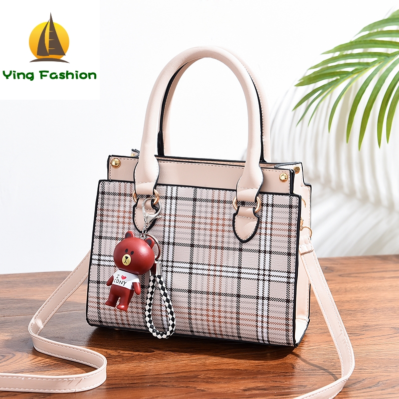YING FASHION New Women Handbags Simple Flap Bear Ornaments Women Shoulder Bag HB8423
