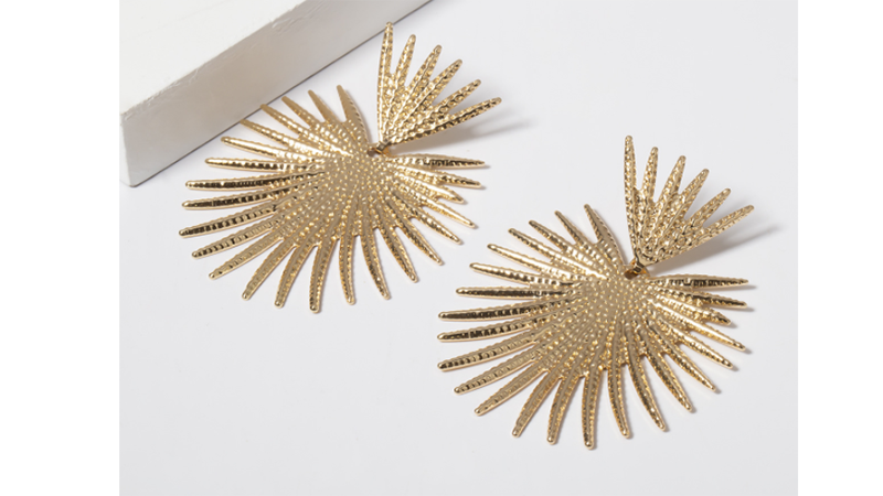 Personality simple fan-shaped exaggerated tassel geometric earrings