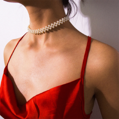 Fashion street shoot temperament handmade geometric imitation pearl short necklace
