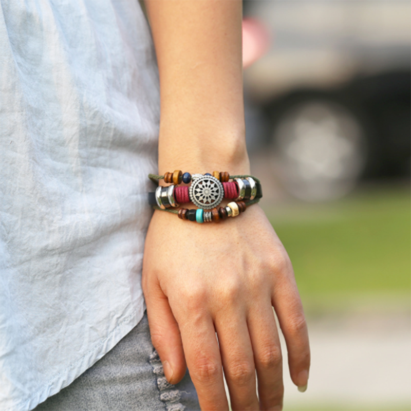 Fashionable Beaded Leather Bracelet (Men's Others)