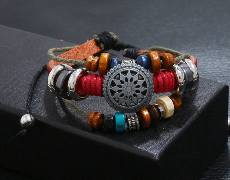Fashionable Beaded Leather Bracelet (Men's Others)