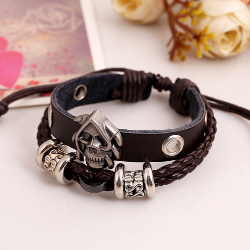 European and American new skull woven leather bracelet (men's other)