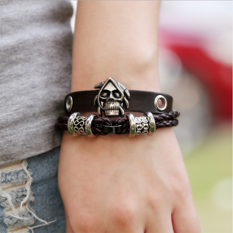 European and American new skull woven leather bracelet (men's other)