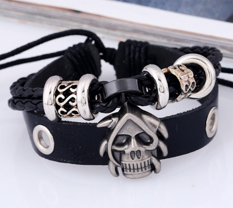 European and American new skull woven leather bracelet (men's other)