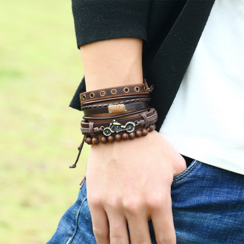 New Vintage Woven 4-Piece Cowhide Bracelet (Men's Other)