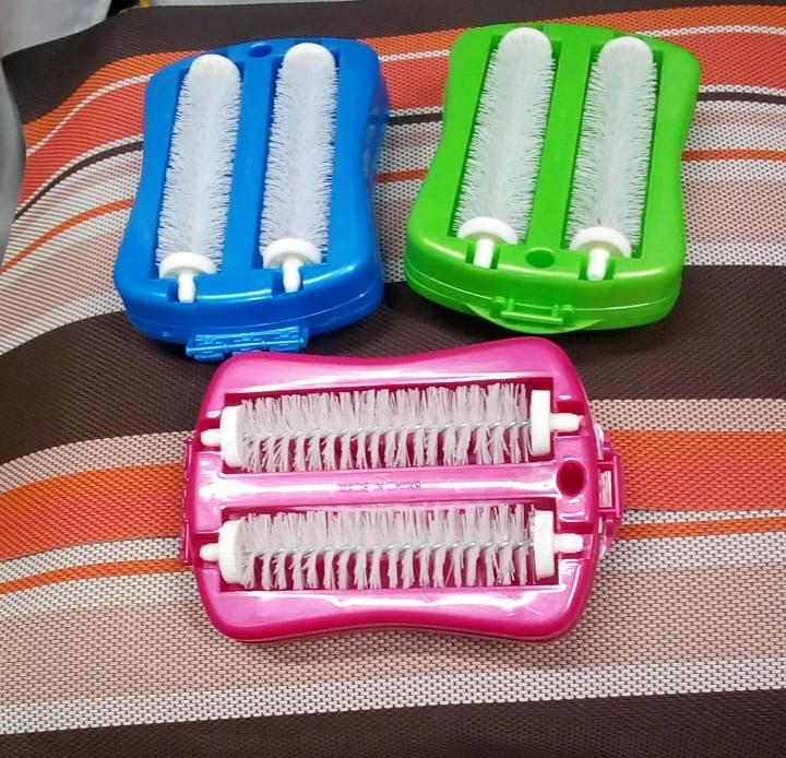 Carpet brush 2 lines