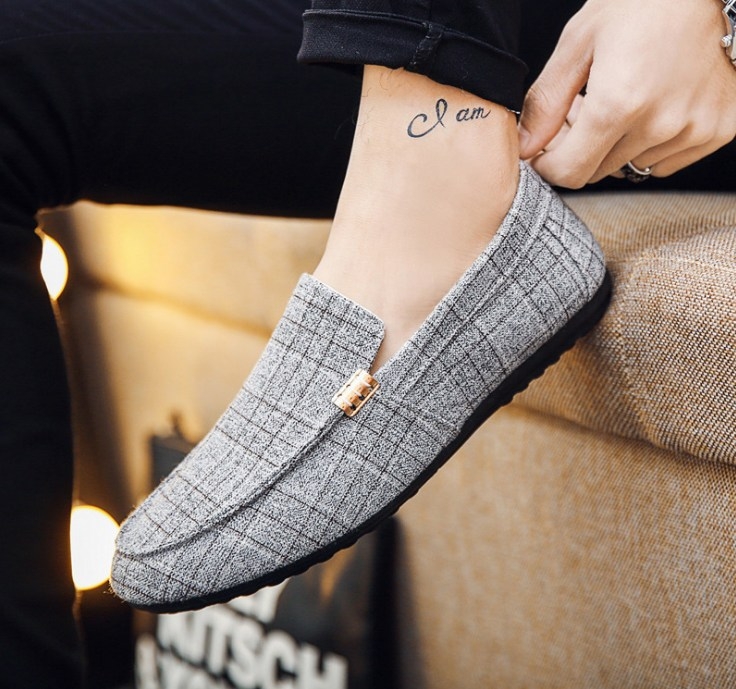 Women  men slip on casual flat sole lazy loafers shoes