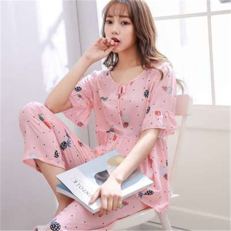New Ladies'High Quality Silk Printed nightwear with Round Necks and Pants