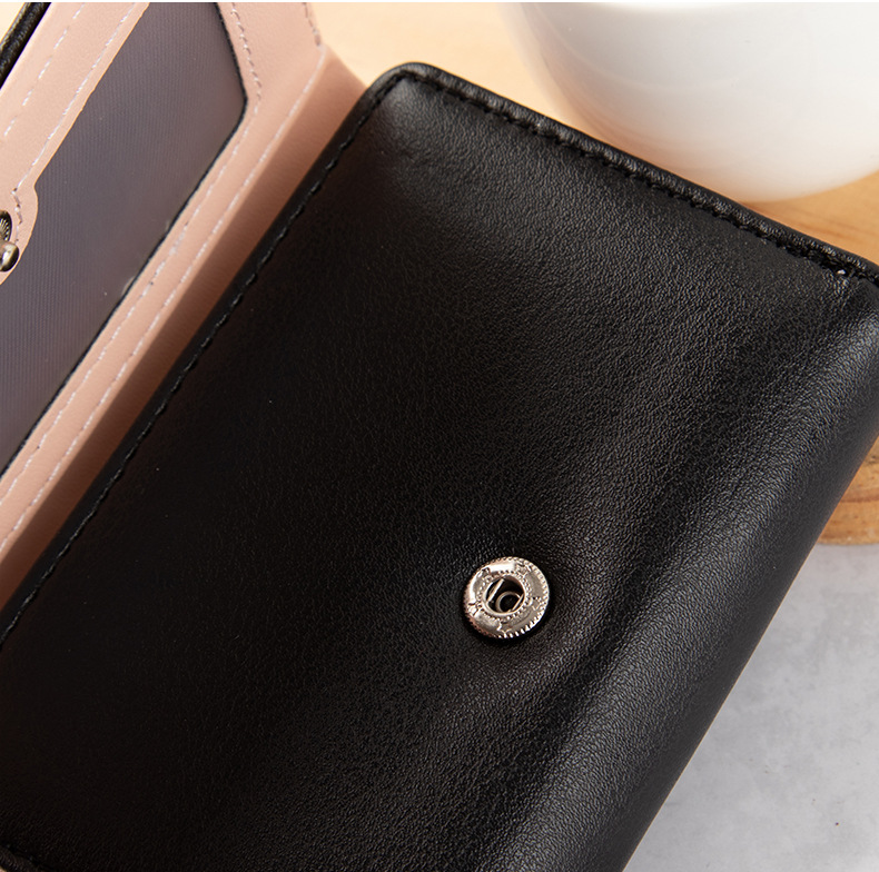 Women's short retro three fold folding Student Korean simple multi card crocodile coin zero wallet