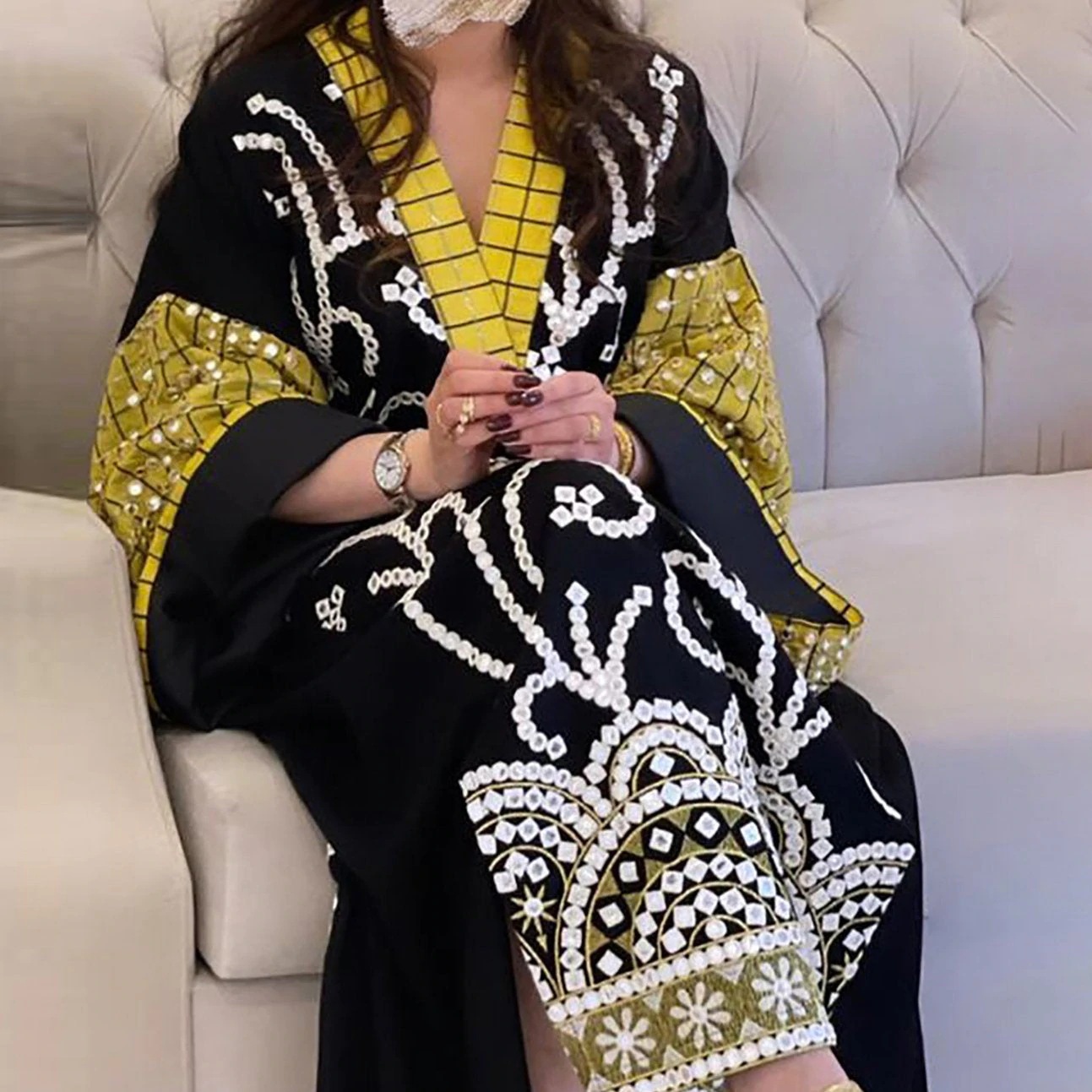 2022 New women's Amazon black and white colorblock print bat sleeve tunic Middle East robe dress