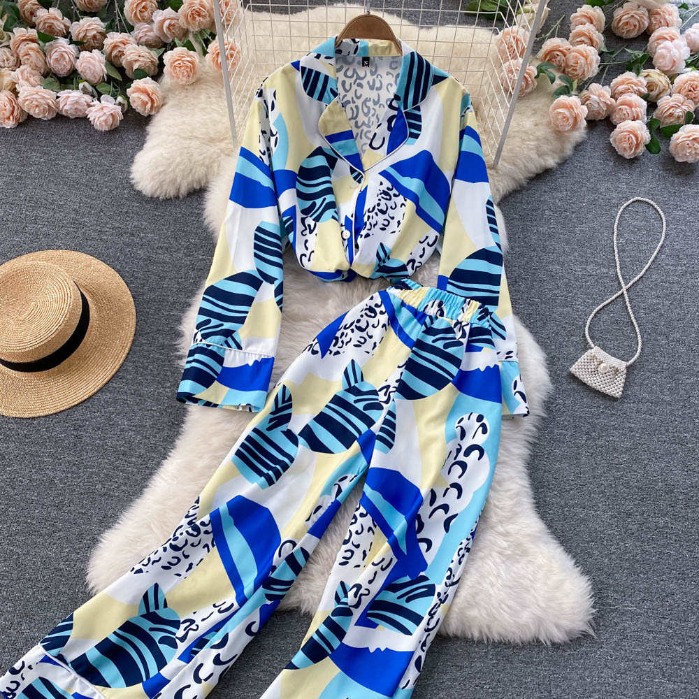 Ins fashion bloggers private clothes pajamas style suits female design sense niche print wide-leg pants two-piece clothing