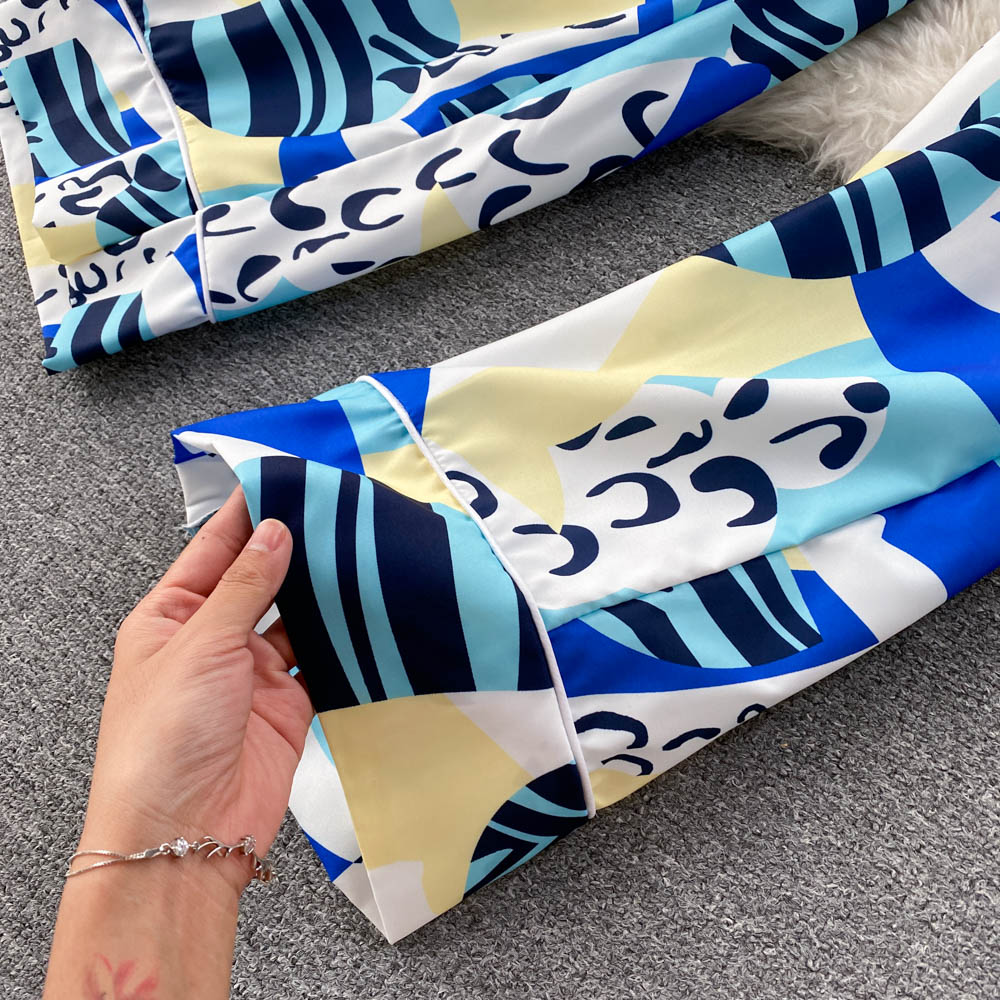 Ins fashion bloggers private clothes pajamas style suits female design sense niche print wide-leg pants two-piece clothing