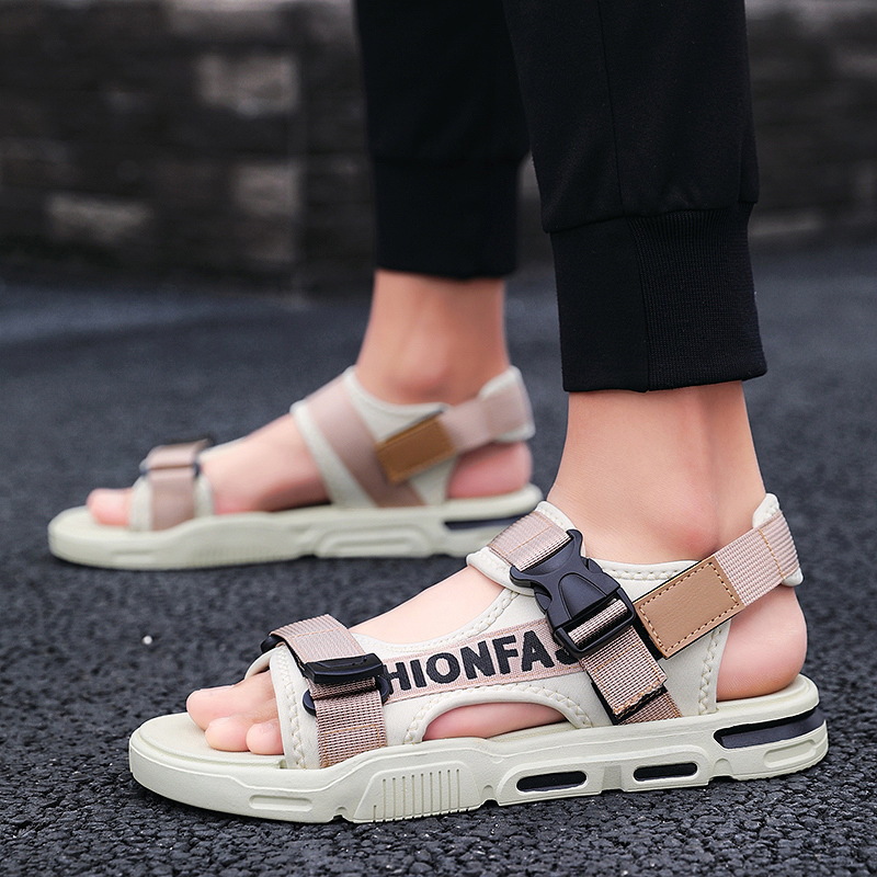 Men's Sandals Summer New Slippers Two Life Casual Youth Large Size Beach Shoes.