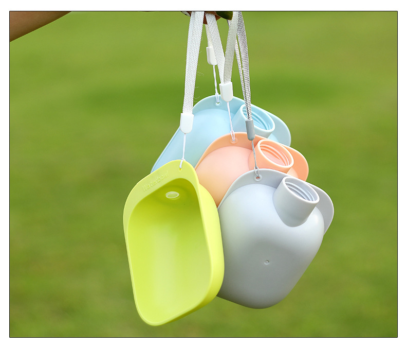 The New Pet Water Feeder Dogs Go Out Portable Drinking Bowl Candy Color With Mineral Water Bottle.