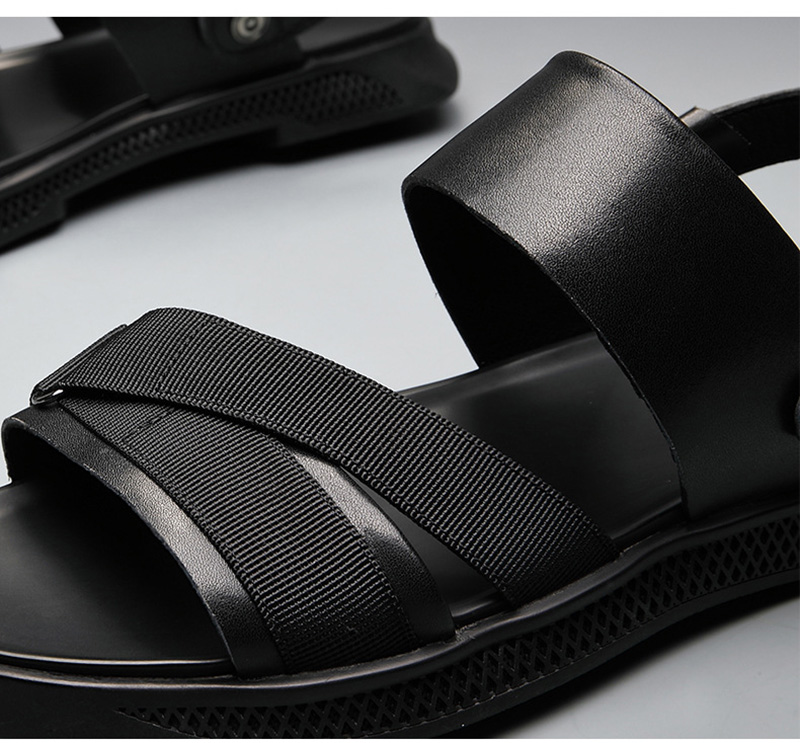 Men Sandals Fashion Mens Beach Sandals Flat Summer Holiday Shoes Cow Leather Male Footwear