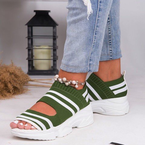Sports Sandals Women's Trifle Casual Platform Flat Bottom Fashion Beach Shoes Large Size.