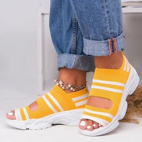Sports Sandals Women's Trifle Casual Platform Flat Bottom Fashion Beach Shoes Large Size.