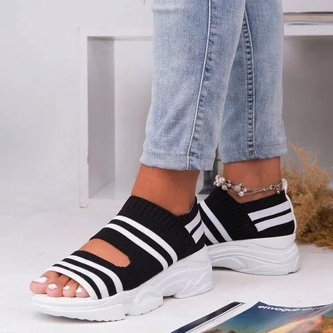 Sports Sandals Women's Trifle Casual Platform Flat Bottom Fashion Beach Shoes Large Size.