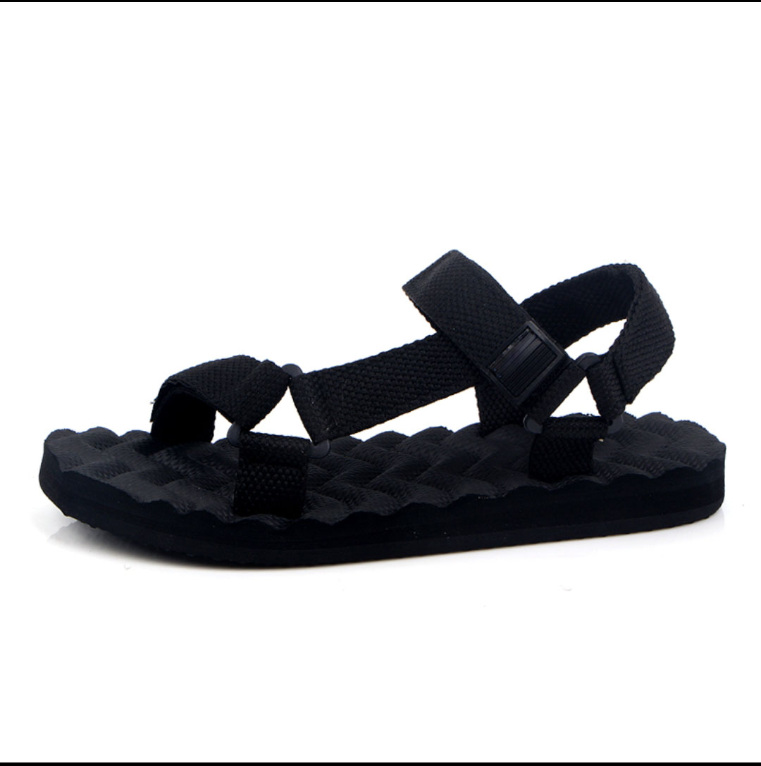 Sandals and Slippers Men's Beach Shoes Personality Trendy Outdoor Casual Shoes Ultra Light