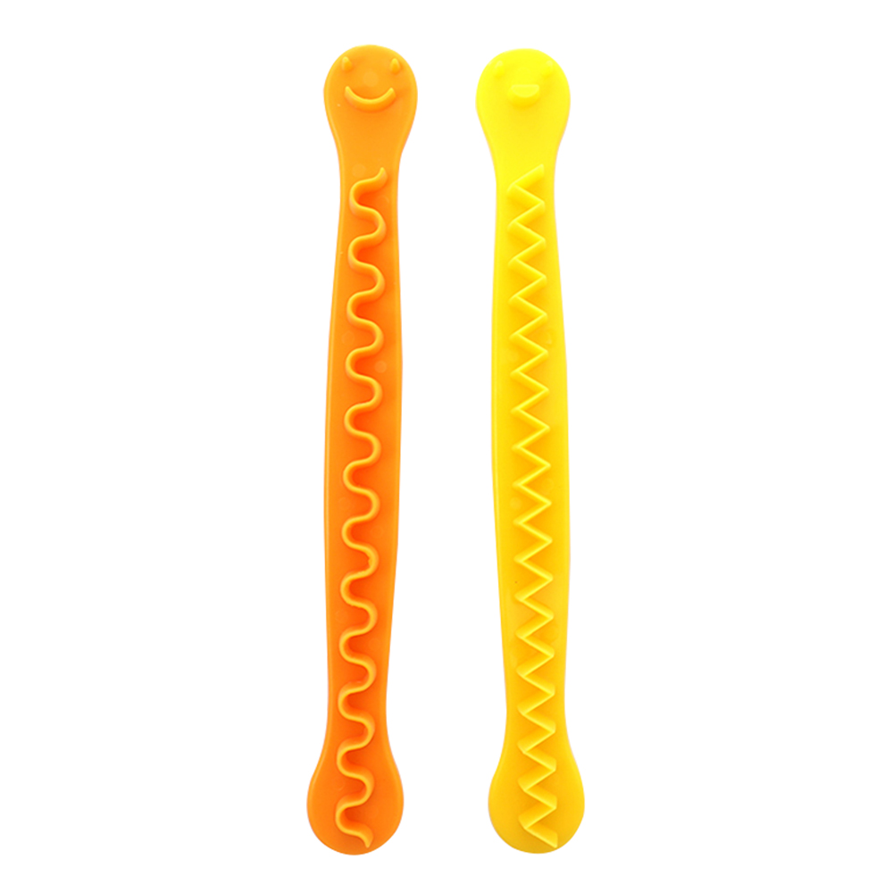 2 Pcs Fancy Cut Cooked Eggs Cutter Household Creative Tools flower shaper Kitchen accessories
