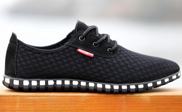 Breathable mesh shoes men's hollow canvas shoes sports and leisure large size men's shoes