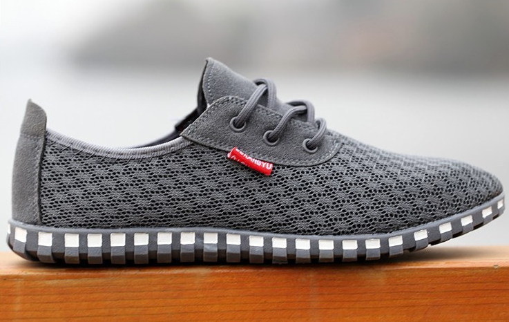 Breathable mesh shoes men's hollow canvas shoes sports and leisure large size men's shoes