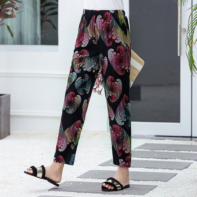 2021 High quality 22 Colors Women Summer Casual Pencil Pants XL-5XL Plus Size High Waist Pants Printed Elastic Waist Middle Aged Women Pants