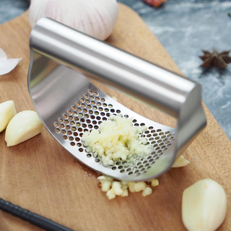 2021 High quality 2 IN 1 Garlic Press tools Opener Stainless Steel Squeezer Household Kitchen Cooking Tools